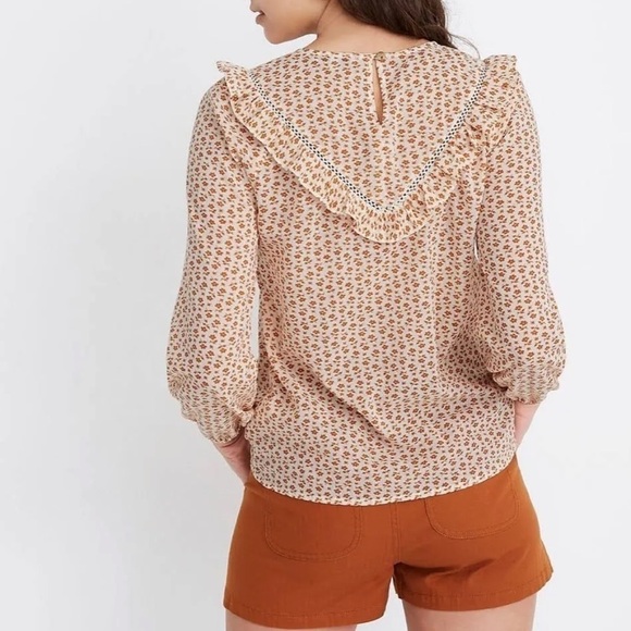 Madewell Ruffle Yoke Prairie Top in Cutout Blooms Long Sleeve Blouse, size L - Picture 4 of 13